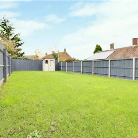 Villa Recently Renovated,Modern House. Train Station à North Mymms Extérieur photo