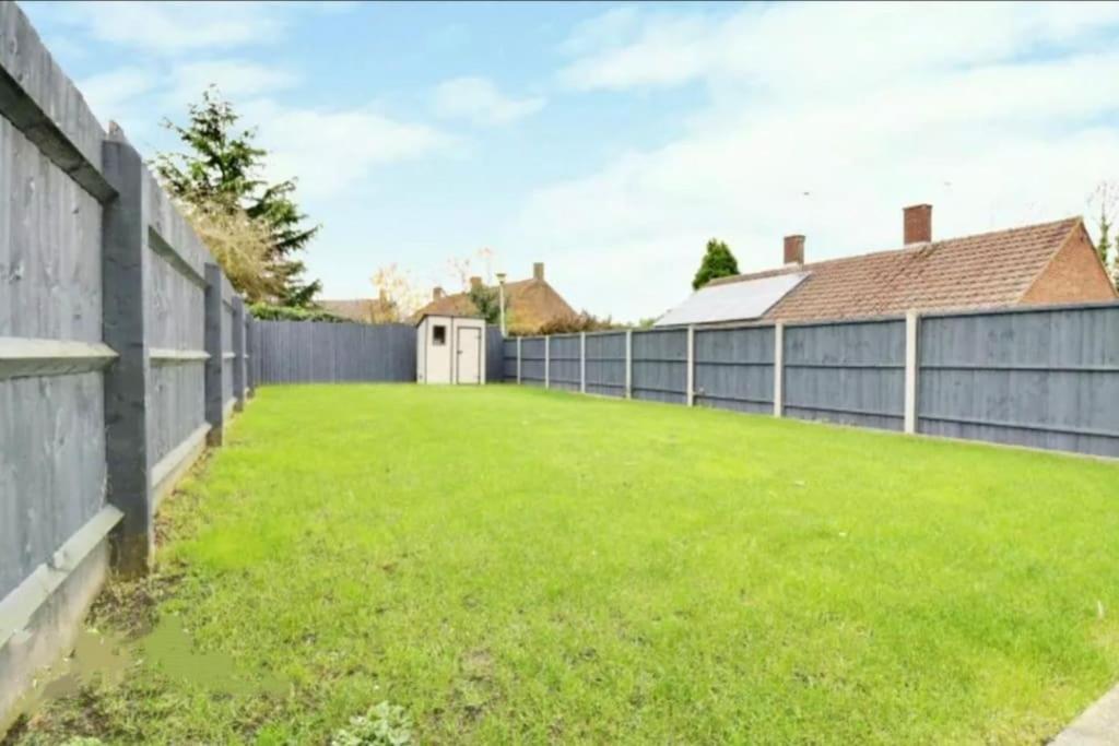 Villa Recently Renovated,Modern House. Train Station à North Mymms Extérieur photo